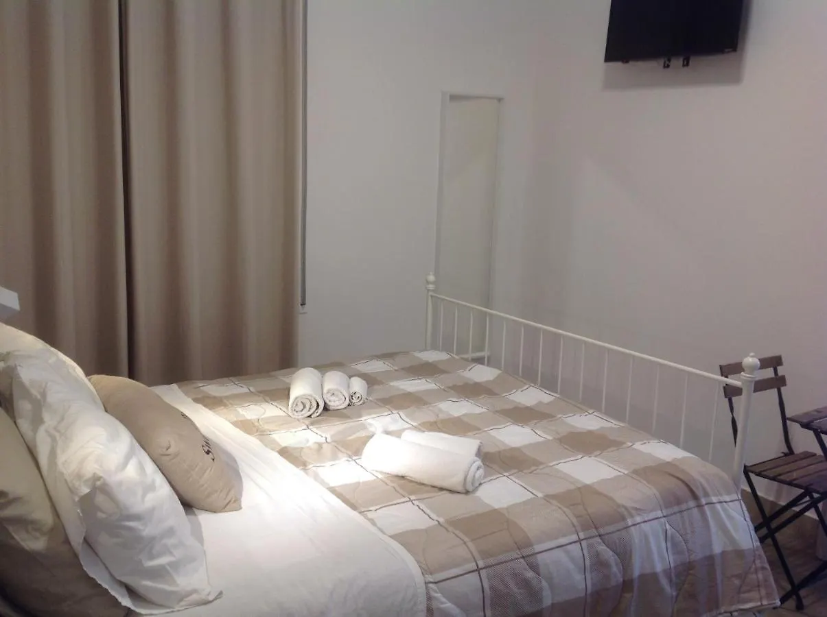Affittacamere Gelone 83 - Camera Aretusa - Teatro Greco/Ortigia Hotel Syracuse Italia